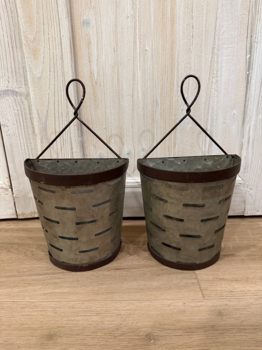 Slotted Galvanized Metal Wall Buckets